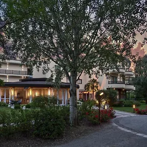 Park Junior Hotel